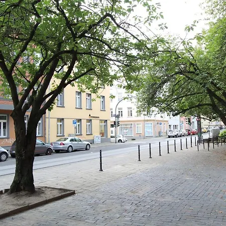 Apartment Zentrale Mit Gartennutzung