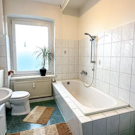 Apartment Zentrale Mit Gartennutzung Schwerin (Mecklenburg-Vorpommern)